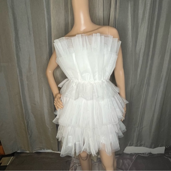 Lulus Dresses & Skirts - Lulu's Intentions White Strapless Mini Tiered Tulle Dress